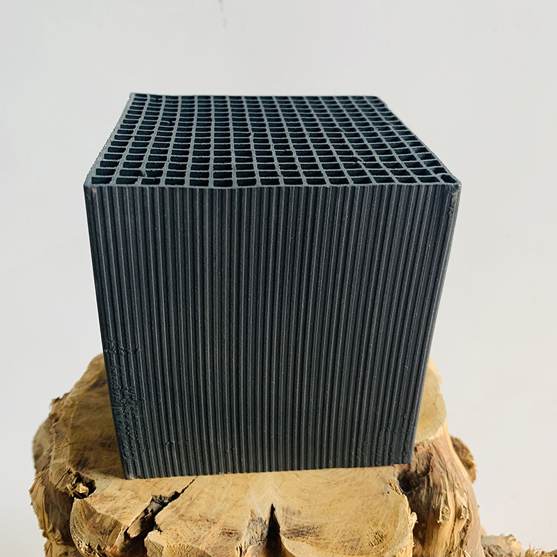 ��C����̿